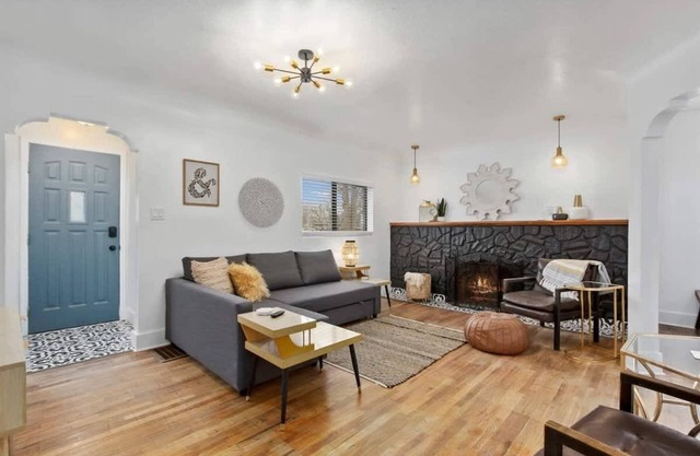 #StayinMyDistrict Monthly Furnished Tudor