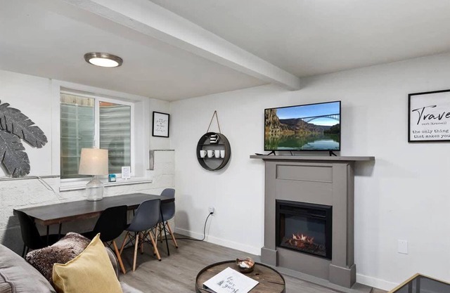 #StayInMyDistrict TwinFalls Apartment