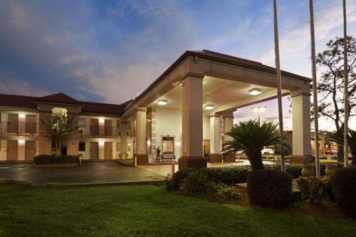 Staywell suites