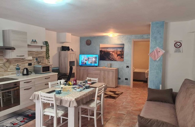 STELLA MARINA Ferienwohnung, 450 Meter vom Meer entfernt, unabhängiger Eingang