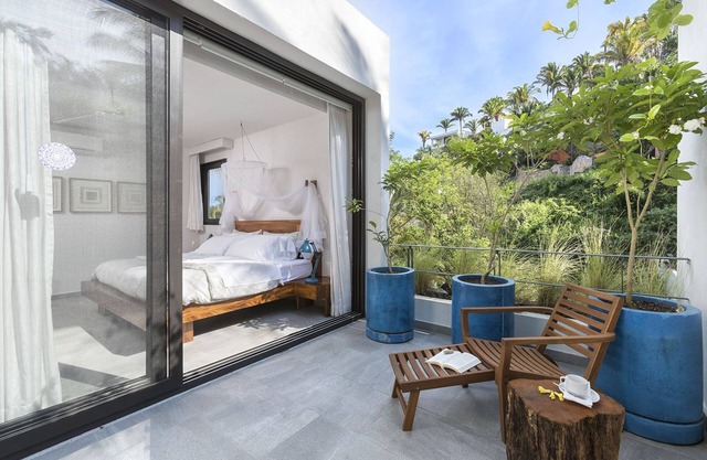 Brandneue San Pancho Vacation Suites - moderne Luxus-Schritte zum Strand!