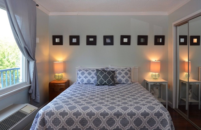 ABSOLUT ERSTAUNLICHE 1-ZIMMER-WOHNUNG IN REHOBOTH AVENUE!