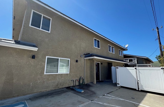 Steps to the Beach & Heart of Cayucos: Welcome to The Whale