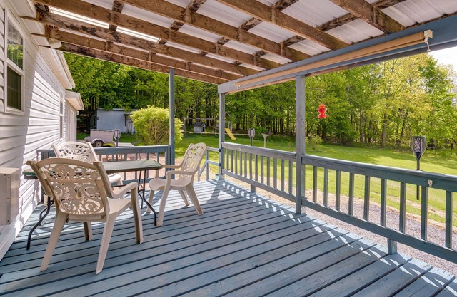 Sterling Home w/Yard: 1 Mi to Fairhaven Beach!