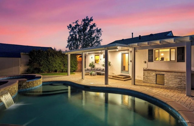 Sterling House: Heated Pool & Spa, getaway near Disneyland