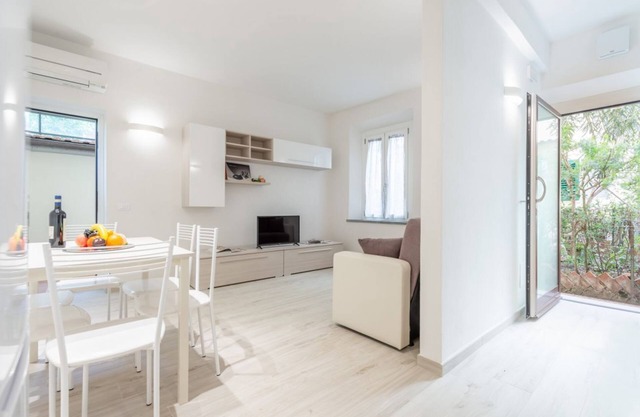 Stibbert Apartment in Florence by Mmega