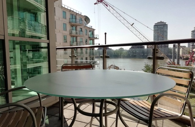 Stilleben Vauxhall Deluxe Apartment mit einem Schlafzimmer
