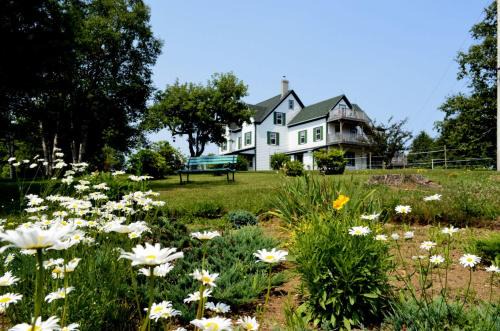 Still Point Lodge
