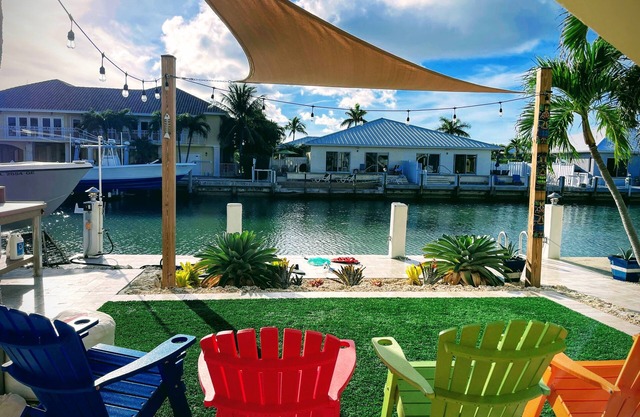 Stilt House & 30 ft dock. Fun & Casual vacation rental that will feel like home.