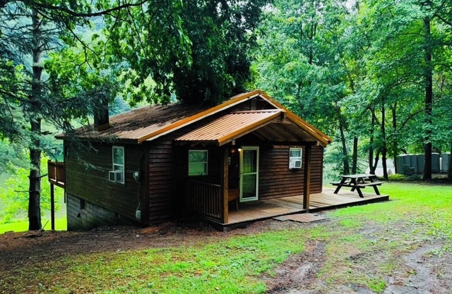 Thurmond, New River - Riverside Cottage