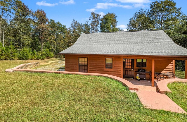 Stone Cottage - with OPTIONAL Hot Tub