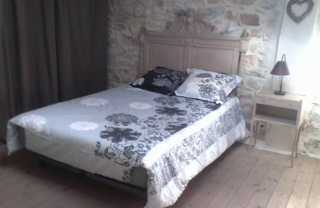 Steinhaus Ardèche Schluchten