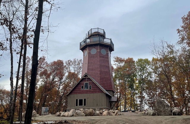 Stoney Ridge Lighthouse