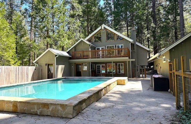 Storybrook Manor - Twain Harte Lake Access