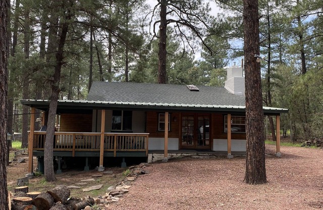 Strawberry Cabin 3BR, 2BA