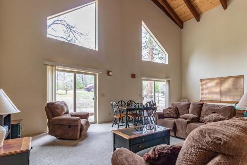 Streiff Lake House