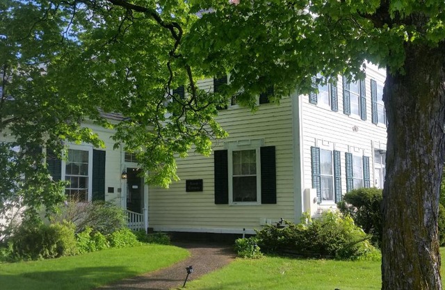 Strong House Inn