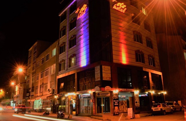 STS Hotel