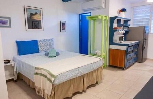 Studio 3 Anacaona: Garden Access, Beachfront property
