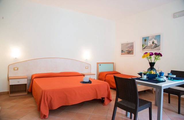 Studio 4 Betten mit beheiztem Pool, Dampfbad, Grill und Parkplatz