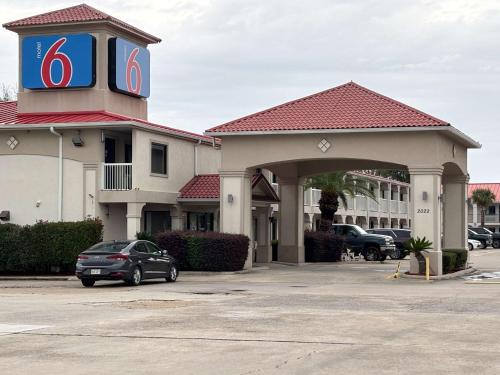 Studio 6 Sulphur LA