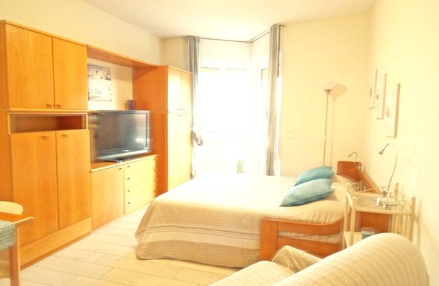 STUDIO APARTMENT with balcony 50 meters from the SEA and 7 KM from SANREMO