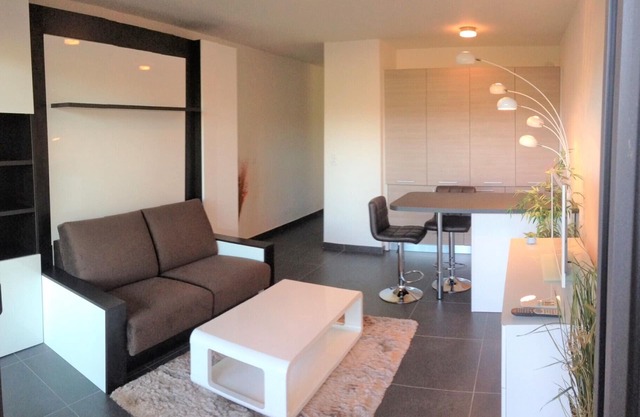 STUDIO klimatisiert stehend mit MEERBLICK und POOL