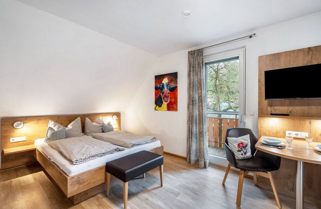Einzimmerapartment 'Ferienwohnung Morgensonne' mit Gemeinschaftsterrasse