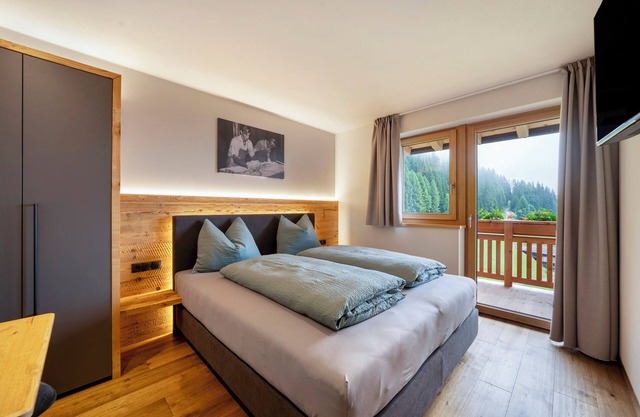 Einzimmerapartment 'Apartment Ocher' mit Bergblick, Gemeinschaftsgarten und WLAN