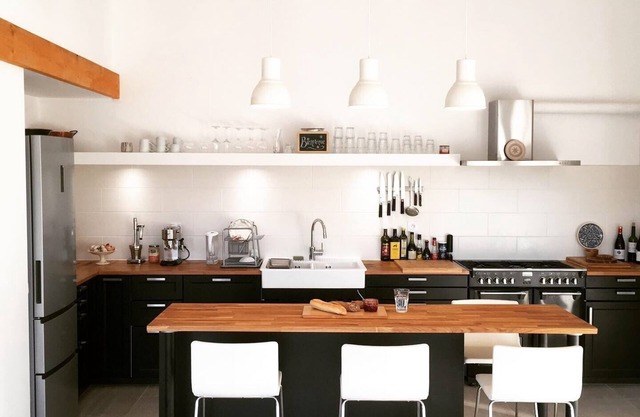 Studio-Apartment in einer Scheune aus dem 16. Jahrhundert am Fuße der Alpen