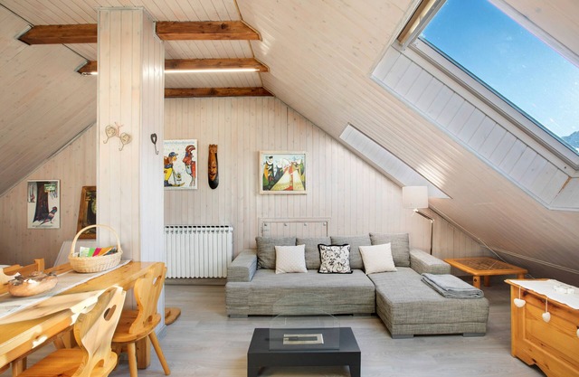 Studio Apartment 'Finestra Sul Gran Paradiso' with Mountain View and Wi-Fi