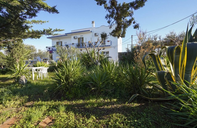 Einzimmerapartment "La Casa Di Marta" mit Gemeinschaftsgarten und WLAN