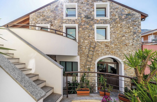Einzimmerapartment 'Melograno Agriturismo La Ferla' mit WLAN und Klimaanlage