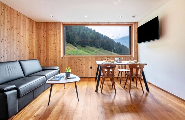 Einzimmerapartment 'Rumwaldhof Arnika' mit Bergblick, Gemeinschaftsterrasse und Wi-Fi