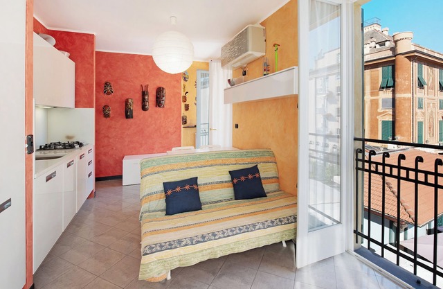 Studio Apartment 'Stefi' with Balcony and Air Conditioning