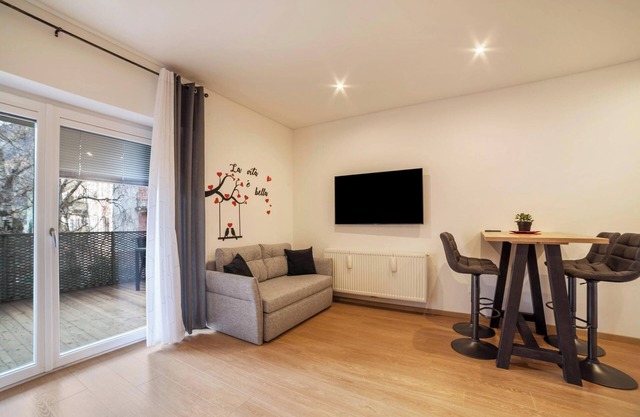 Einzimmerapartment 'Sweet Moon' mit Bergblick, privater Terrasse und Wi-Fi