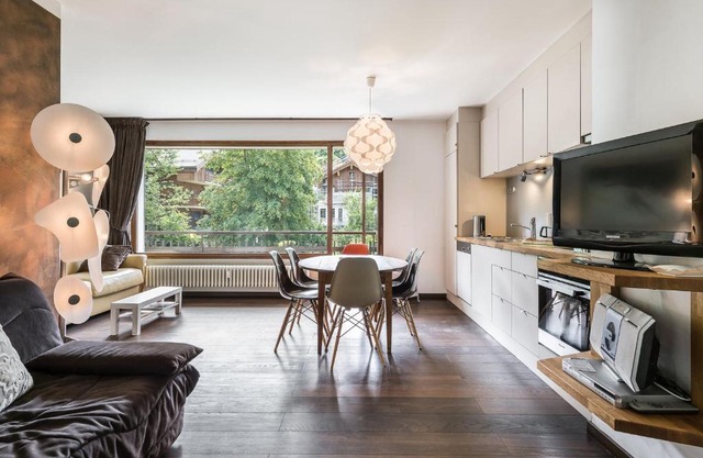Studio Confortable avec Balcon, Centre de Megève, Parking, Ascenseur - FR-1-453-110