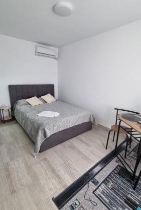 Studio cu o camera