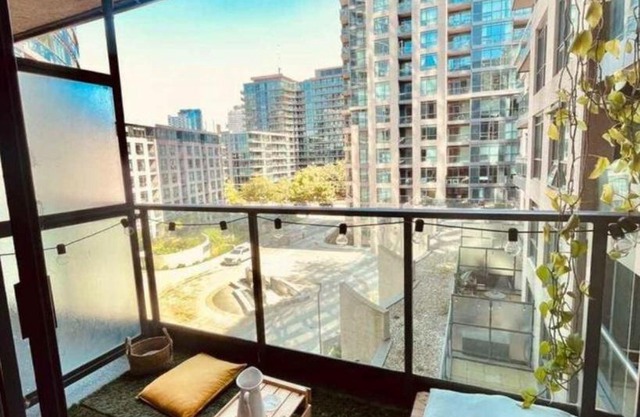 Studio for 2 in Downtown Toronto