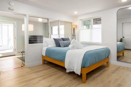 Studio In Carlsbad Village