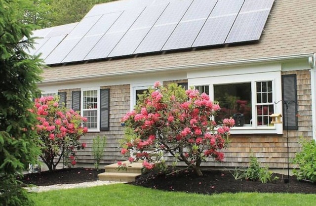 Studio in New Addition - Quintessential Cape Cod