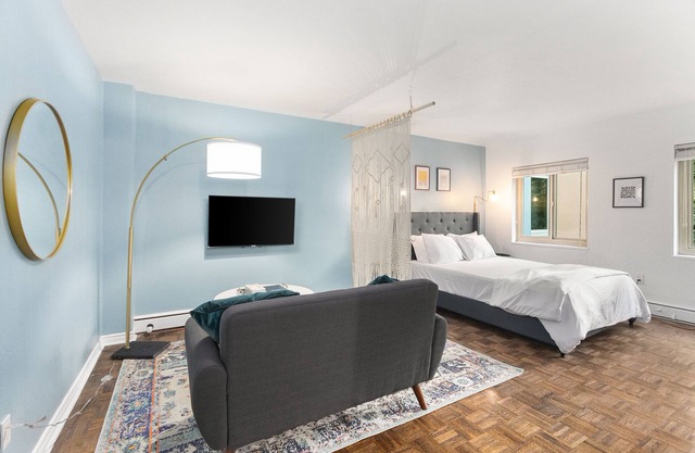 Studio in the heart of Seattle