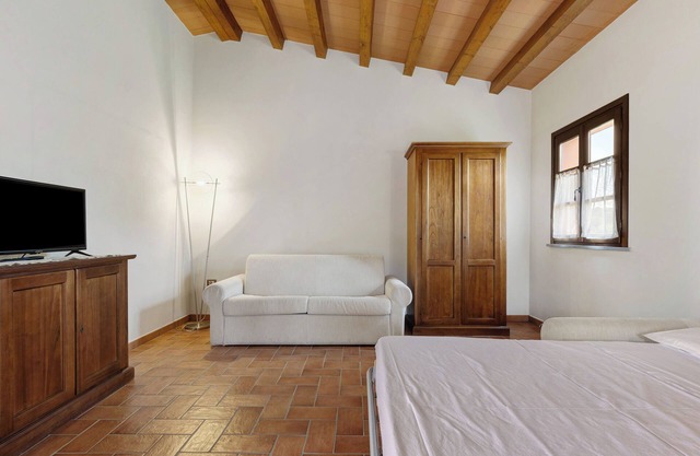 Studio 'Numero 5' mit Gemeinschaftsgarten, Balkon und Klimaanlage