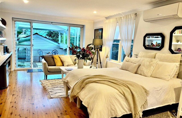 Studio in Bayview NSW - Pittwater