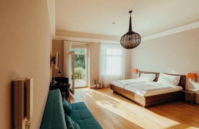 Studio mit Balkon und eigener voll ausgestatteter Kochnische