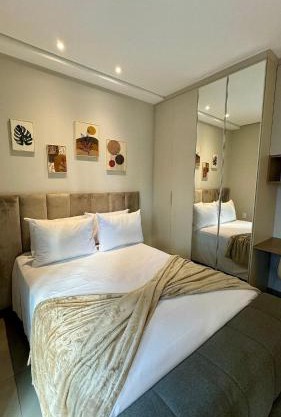 Studio moderno e funcional VN Capote Valente