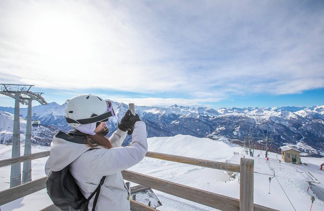 Studio Monterotta Nest few steps from ski, Sestriere, Italy