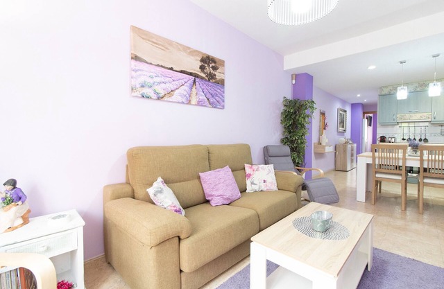 Global Properties: Rental studio for couples on the beach of Puerto de Sagunto