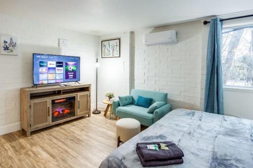 Studio w/King Bed near Dwtn