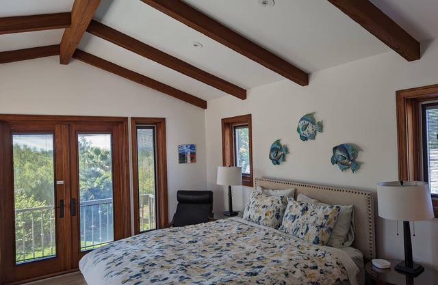 Erschwingliche Private 1 BR mit Blick und separatem Eingang